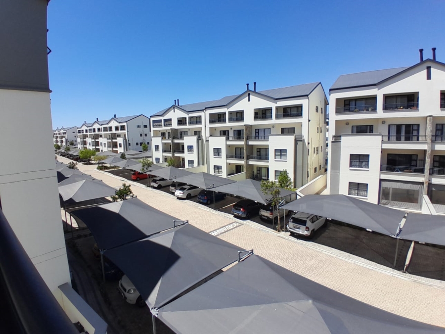 To Let 1 Bedroom Property for Rent in Sandown Western Cape